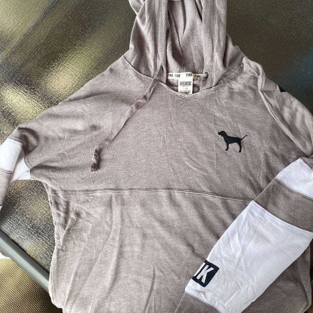 Victoria’s Secret PINK pullover lightweight hoodie